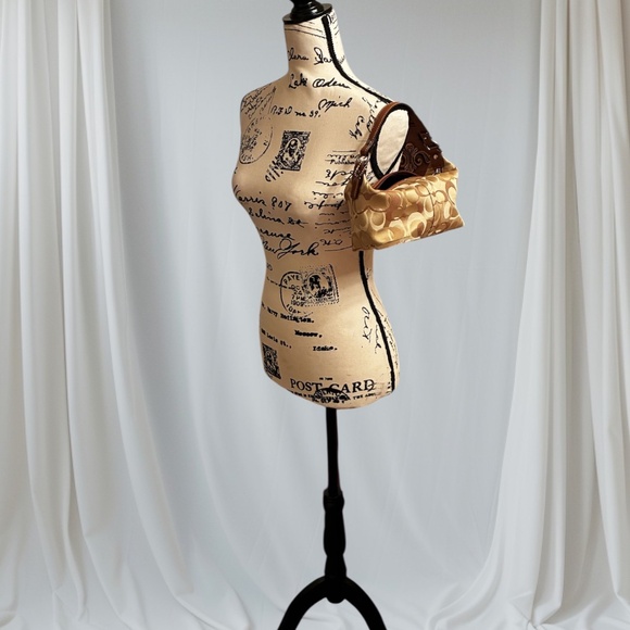 Coach Vintage Optic Signature Jacquard Tan Brown Designer Handbag - Picture 10 of 11